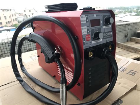 Gmaw Multi-Process MIG/TIG/MMA TIG Arc Welder Synergic Welding Machine ...
