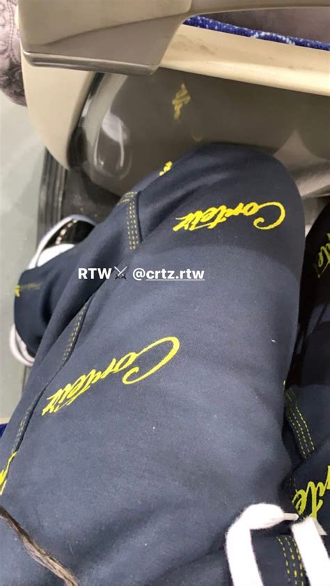 Business-Casual Medical School Men 的图像结果