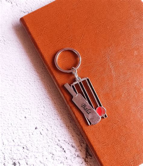 Personalized Photo Cricket Bat Key chain | Custom Cricket Bat KeyRing ...