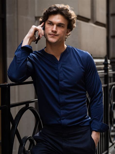 Cheegs™ 2.0 Collarless Dress Shirts | The Coolector