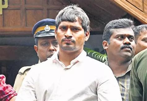 Telangana Man Who Took Flights To Commit Robbery, Wanted To Scale Mount ...