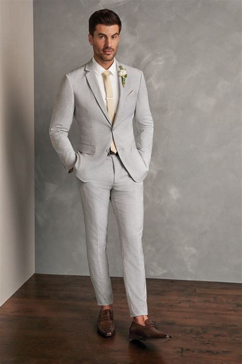 Dark Grey Wedding Suits for Men 的图像结果