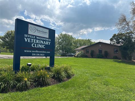 About Us | Seville Wadsworth Veterinary Clinic