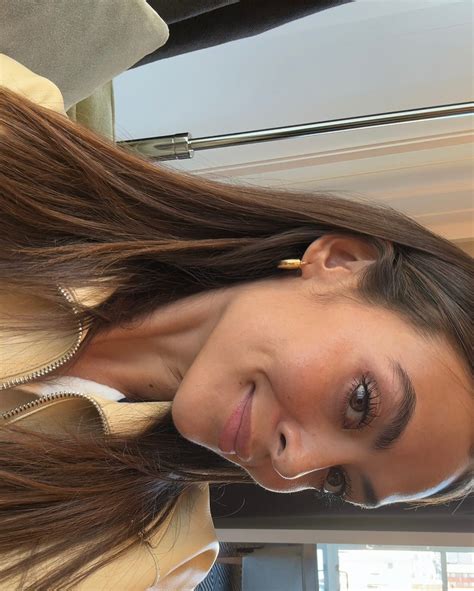 Emily Oberg Onlyfans