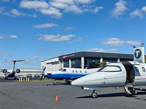 FBO Services at Manassas Regional Airport