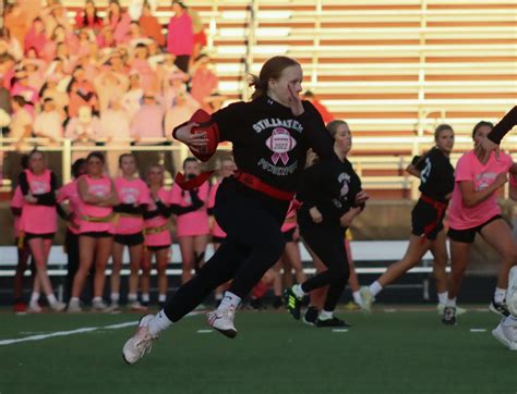 Class of 2023 wins the annual powderpuff game - The Pony Express