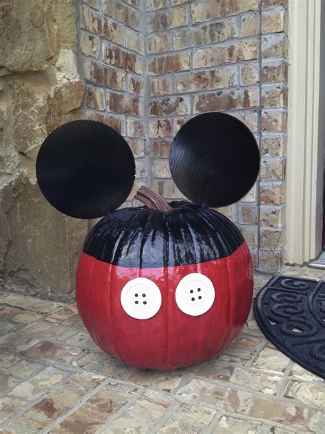 40 Awesome Pumpkin Carving Ideas for Halloween Decorating | Mickey ...