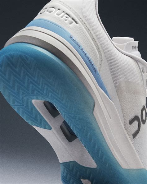 Women's THE ROGER Advantage Pro | White & Blue | On Canada