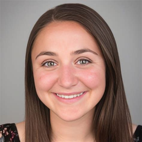 Chloe - Chess teacher - ₹3326/h