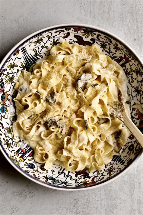 Pasta with Black Truffle Cream Sauce (20 Minute Meal!) - Cucina by Elena