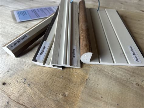 FREE Vinyl Floor Moldings Trims for Sale in Hacienda Heights, CA - OfferUp