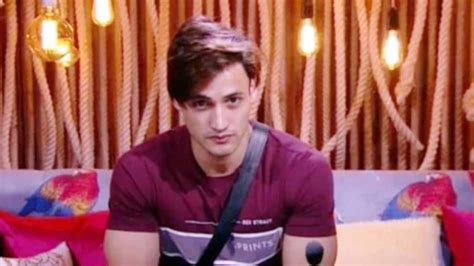 असीम रिजाय को लोगों ने बोला आतंकवादी, भाई ने साइबर सेल में की शिकायत ...