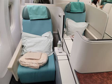 Airline Review: Korean Air – Business Class (Boeing 777-300 with Lie ...