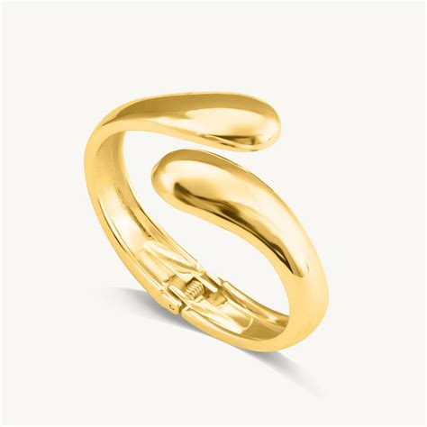 Shop Waterdrop Cuff Gold Bracelet for Women - PALMONAS