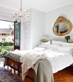 bed, bedroom and cream - image #15938 on Favim.com