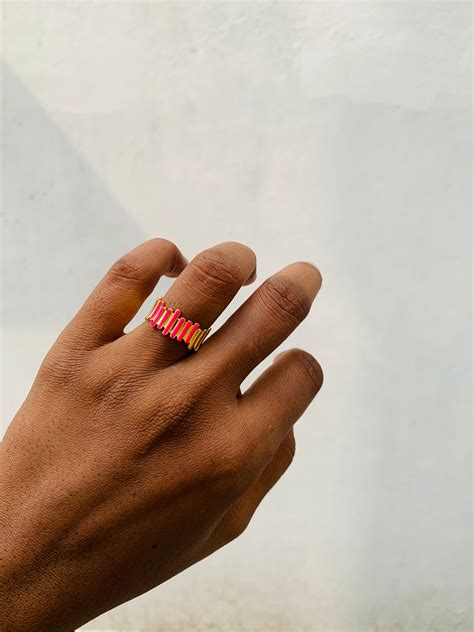 Pink Stripped Ring – Urbanitii