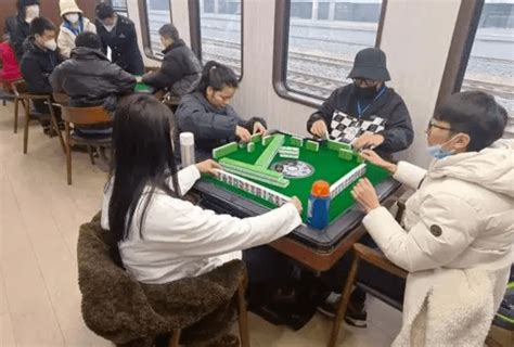 打麻将带什么礼物最新素材