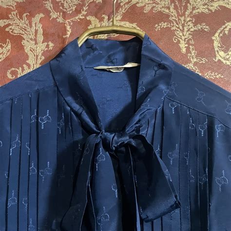 navy blue buckle pattern blouse | 古着屋Lilyberry