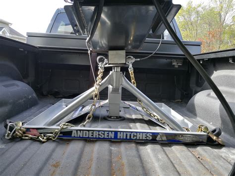 How To Install A Puck 5Th Wheel Hitch at Trudi Abbas blog
