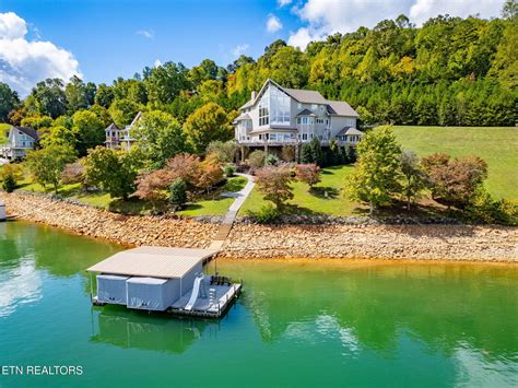 Homes for Sale in Norris TN | Lakefront Waterfront and Lake Access