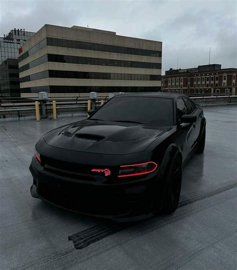 Pin by Jazziellr on Guardado rápido | Blacked out cars, Dream cars, Dodge charger hellcat