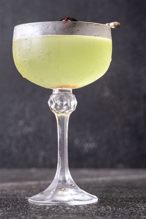 Mezcal Last Word - HowdyKitchen