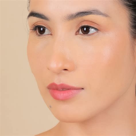 Luminous Retouch Hydrating Liquid Concealer – La Mior