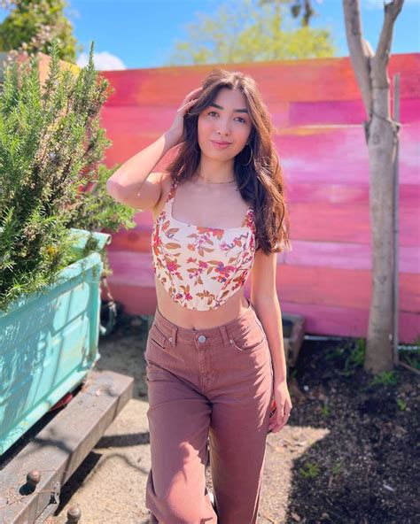 Kelsey Lynn Cook 05/13/2023 • CelebMafia