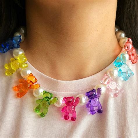 Embracing the Gimme Gummy Aesthetic: