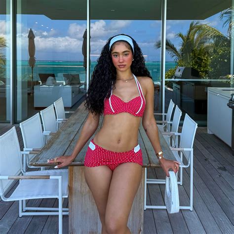 Lala Baptiste | with love, overseas 💌 | Instagram