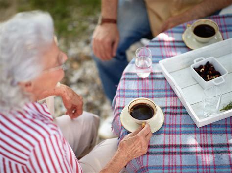 Can older people drink coffee? The answer may surprise you