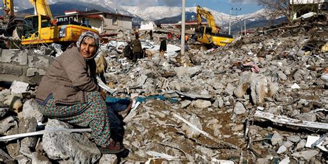 世卫组织警告：土耳其和叙利亚地震死亡总人数或超2万 - 华尔街日报