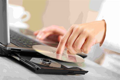 CD Exploding in Drive 的图像结果