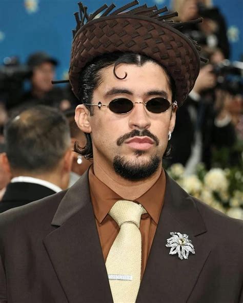 Bad Bunny: conheça o rapper que virá ao Brasil em 2026