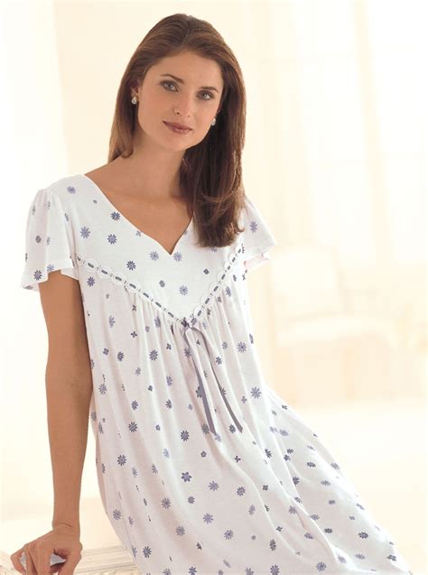 Luxury Cotton Nightdresses and Women's Nightshirts