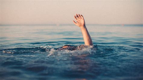 Odisha man drowns while trying to save 8YO son