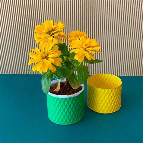 Buy compact tabletop metal pot for indoor mini gardens