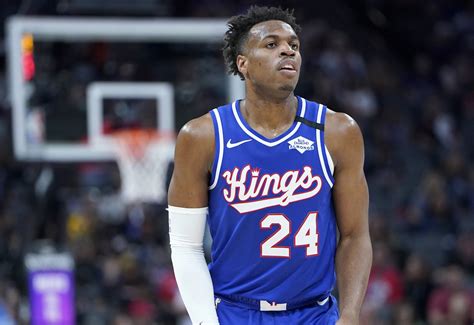 Buddy Hield Stats, Salary, Net worth, Age, Height, Girlfriend ...