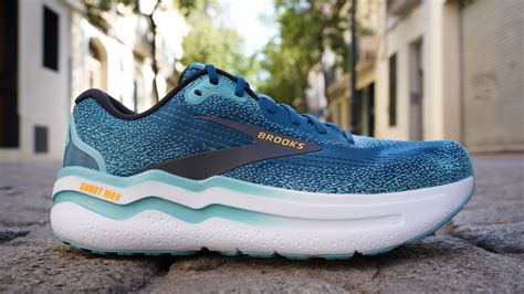 Brooks Ghost Max 2, análisis: review, recomendación, precio y ...