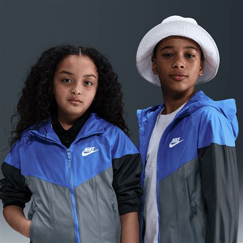 Big Hooded Windbreakers. Nike.com