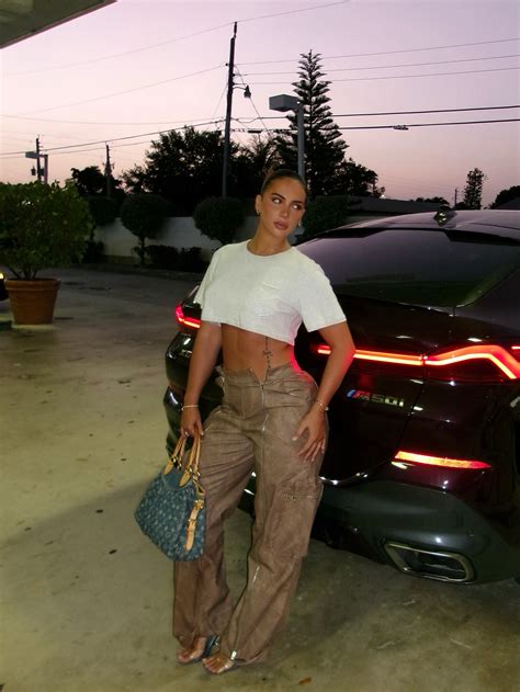 Gianna Jade | my whole demeanor is pretty that’s a real flex 😌 | Instagram