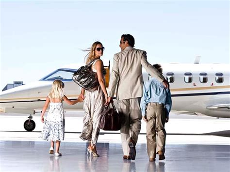 How The Wealthy Are Defined In America In 2023: 5 Big Numbers