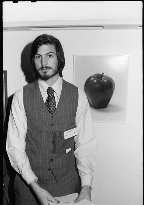 Young Steve Jobs: Life Story and Fabulous Photos of the Rebellious ...