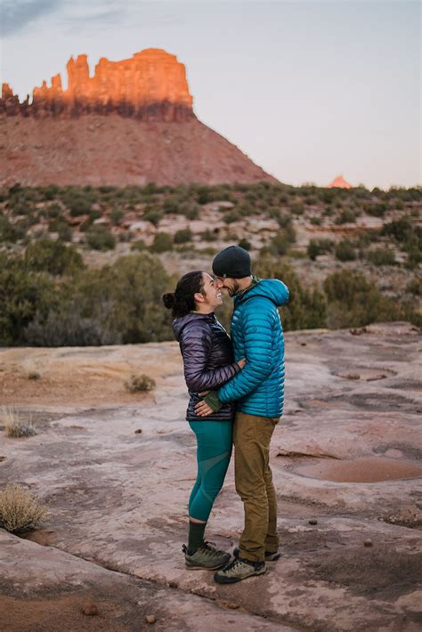 Chilly Creeksgiving Climbing Engagements in Indian Creek near Moab, UT ...
