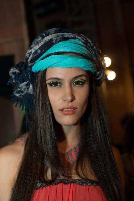 Our Top Make-up Looks from the Winter/Festive shows | Grazia India