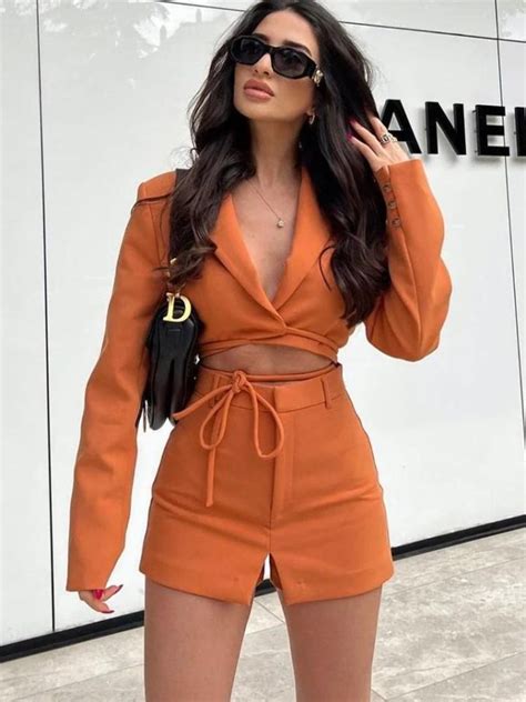 Fashionable Clothes 的图像结果