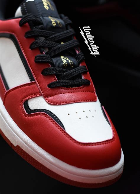 Underdog LT / Red