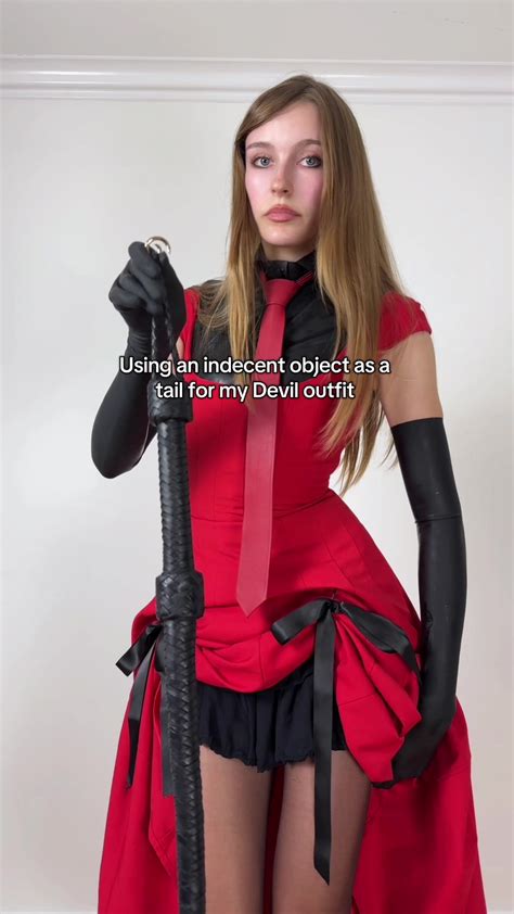 Ava Bella (@realavabella) - Urlebird