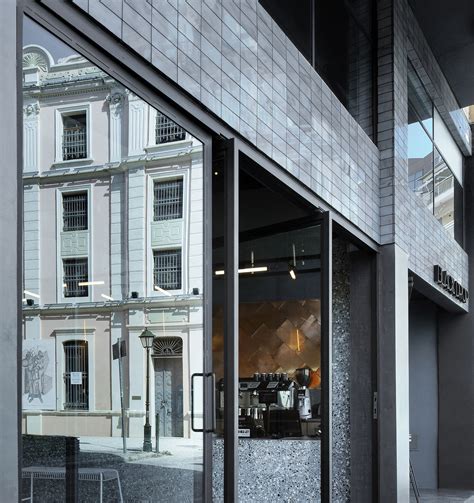 Gallery of Black Drop Coffee Shop / ark4lab of Architecture - 35