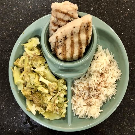 I know this meal gets a lot of hate but I kinda really do like chicken and broccoli..🫣 back to ...